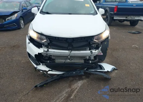 2017 Chevrolet Trax Ls из США, поврежденный, VIN KL7CJNSB1HB058749